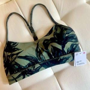 Lululemon Flow Y Bra *Nula Size 6